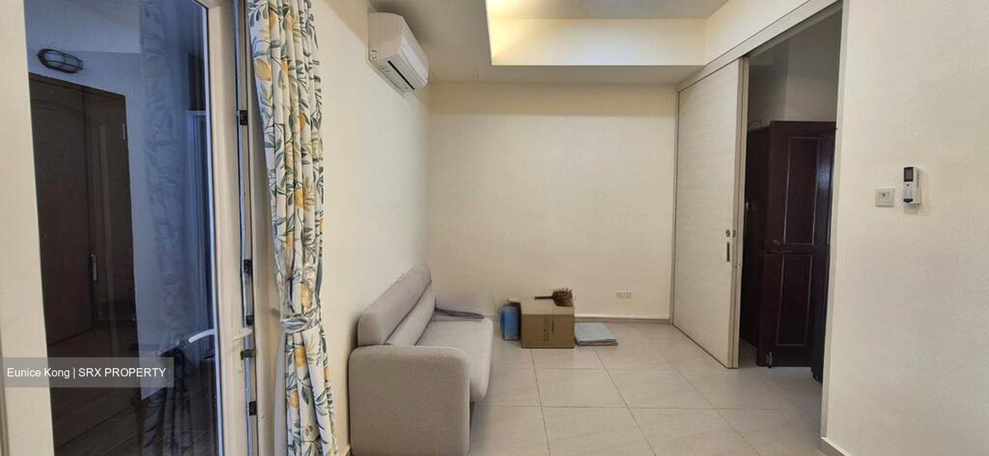 Dmanor (D16), Terrace #500029801